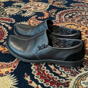 Abeo Pro System walking shoes